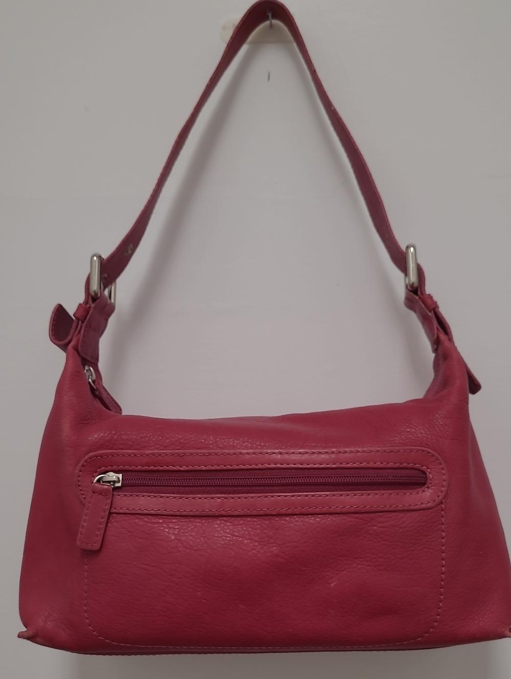 Stylish Women’s Shoulder Bag in Deep Pink